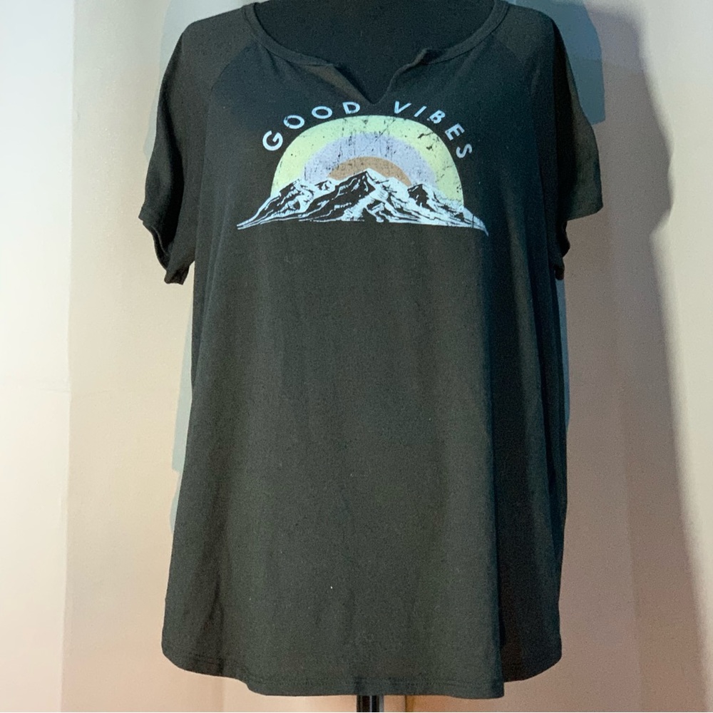 Women's Hiatus Analis Graphic Knit Tee
